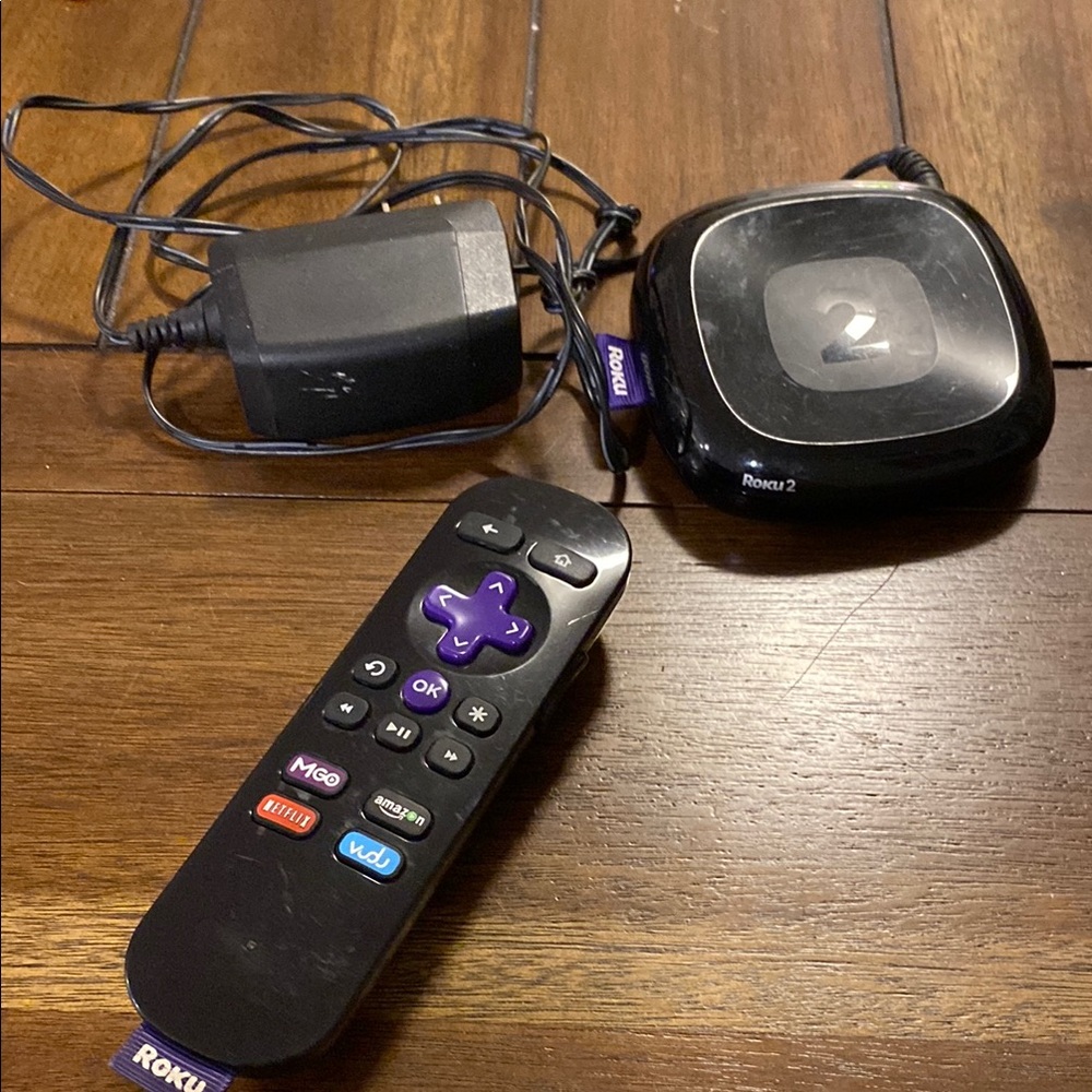 Roku 2 - Model 2720X Streaming Device - Includes Remote, USB, and Plug